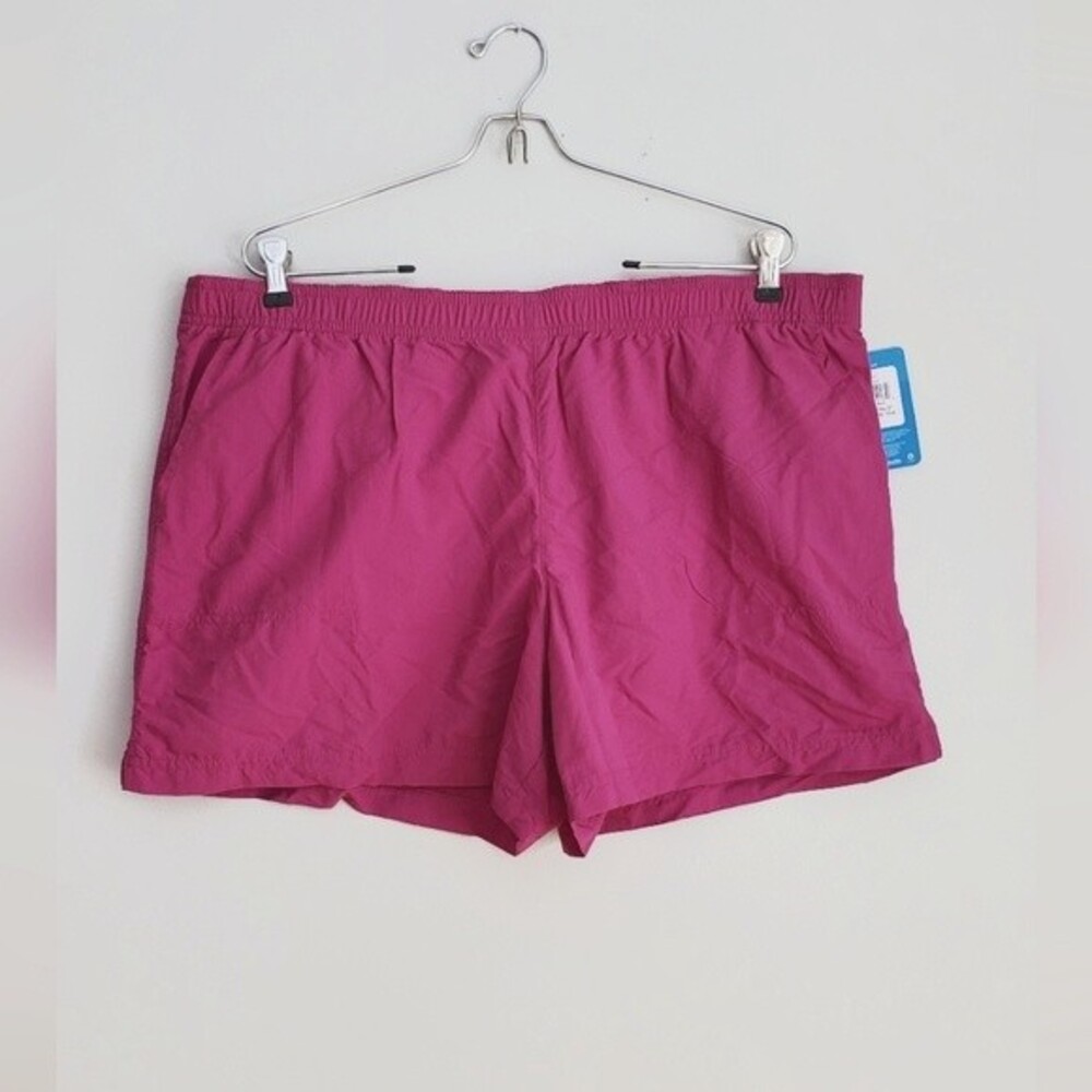 Columbia NWT Fuchsia Sandy River summer workout active wear shorts in Women's XL